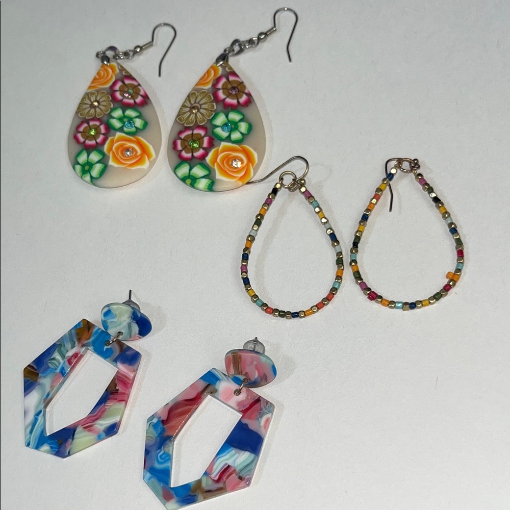 Vibrant Multicolor Earrings Set NWOT